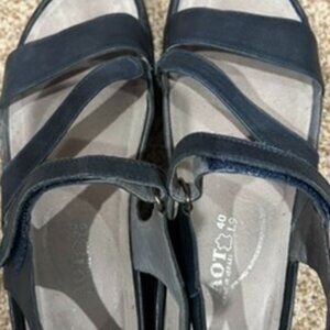 Naot Navy Blue Sandals